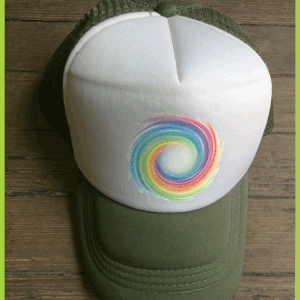Gorras Trucker con frente ancho y red