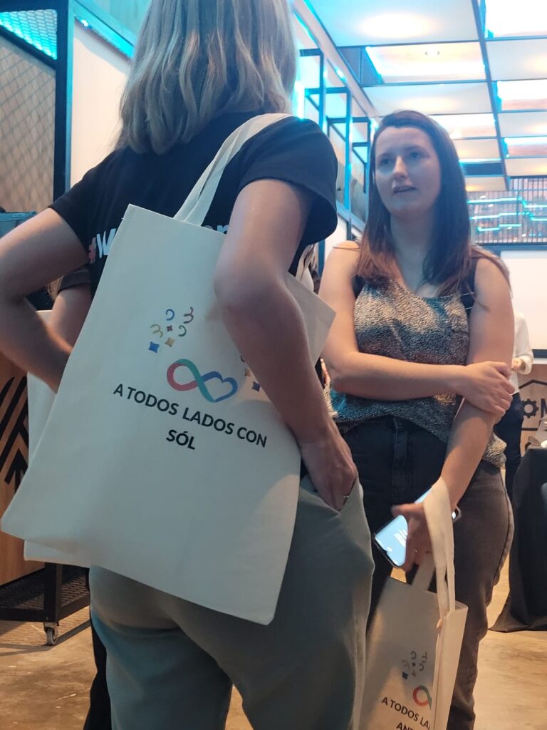 Woow up – Estampado de Remeras y Totebags